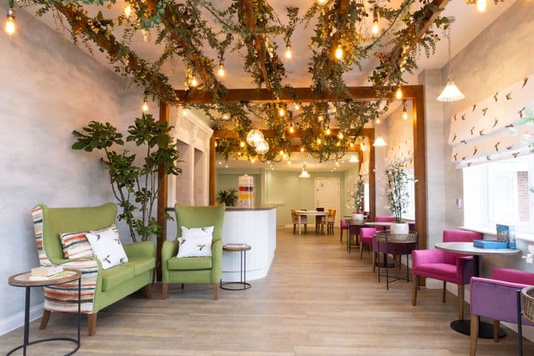 Dearbourne Manor-main-image