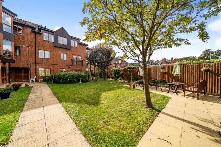 Cathedral Green Care Home