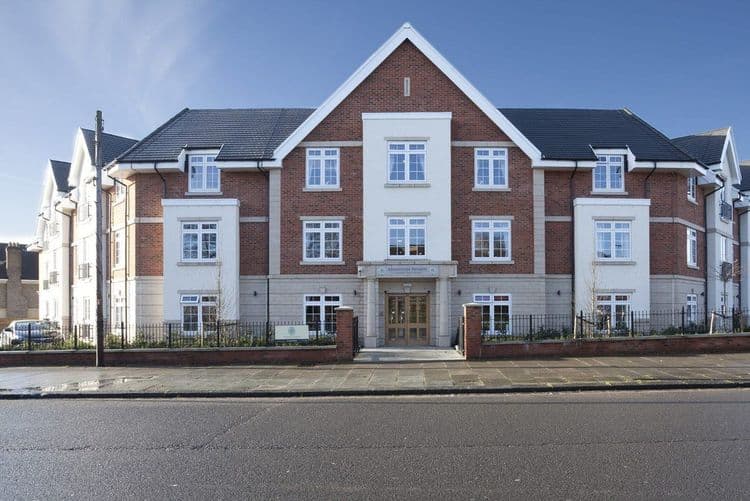 Aarandale Manor Care Home, London, NW7 1HP