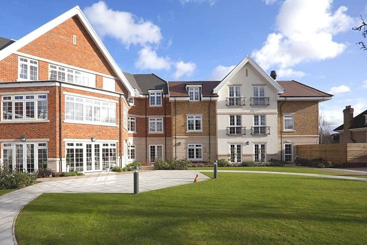 Aarandale Manor Care Home, London, NW7 1HP