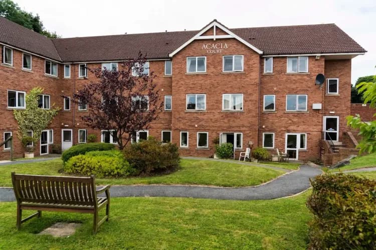 Acacia Court-main-image