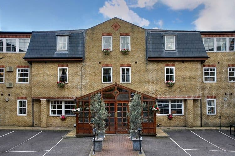 Ash Court-main-image