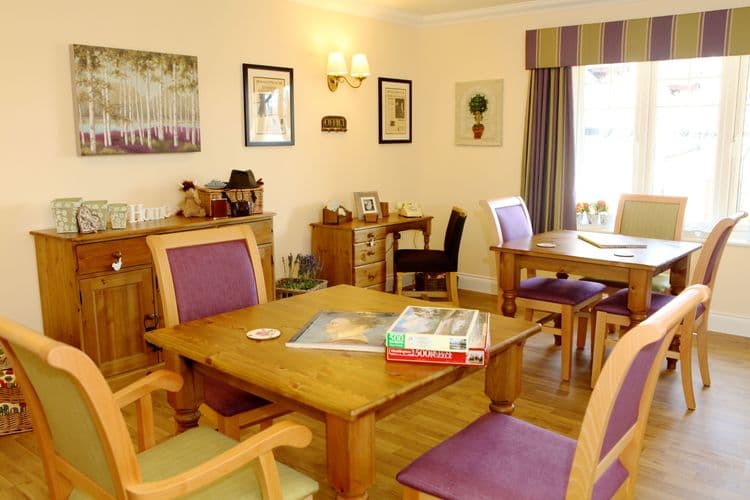 Barchester Healthcare Ashchurch View Care Home, Tewkesbury, GL20 8BT