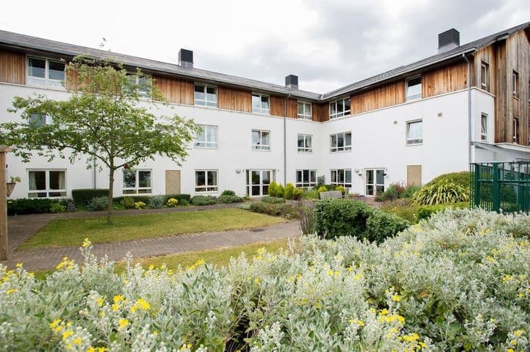 Ashgreen House -main-image