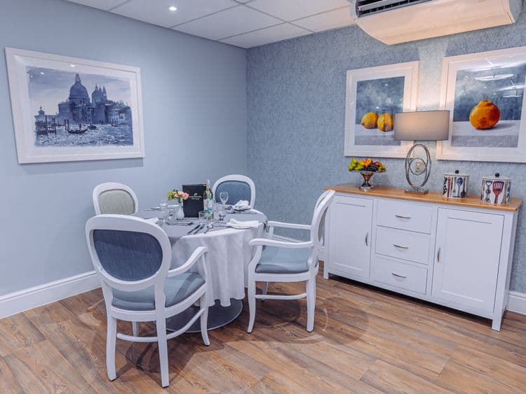 Barchester Healthcare Austen House Care Home, Reading, RG6 3UJ