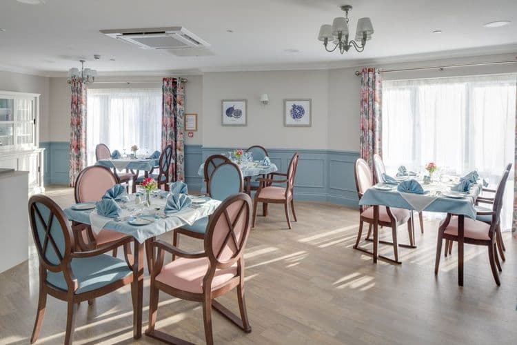 Ayton House Care Home, Littlehampton, BN16 4EN