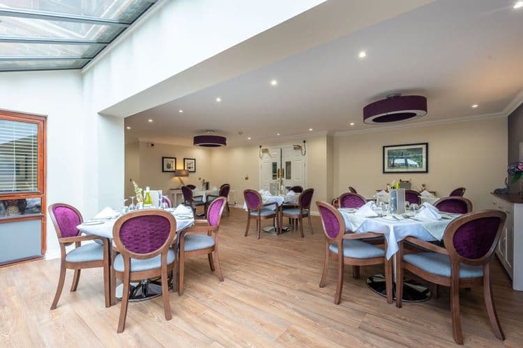 Barchester Healthcare Tandridge Heights Care Home, Oxted, RH8 0NH
