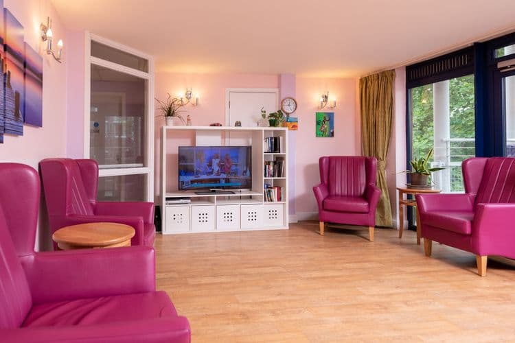 Bridgeside Lodge Care Home, London, N1 7RY