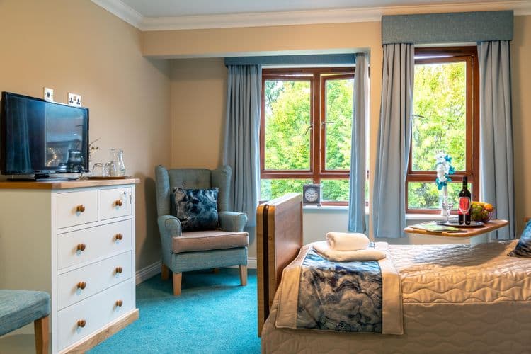 Barchester Healthcare Tandridge Heights Care Home, Oxted, RH8 0NH