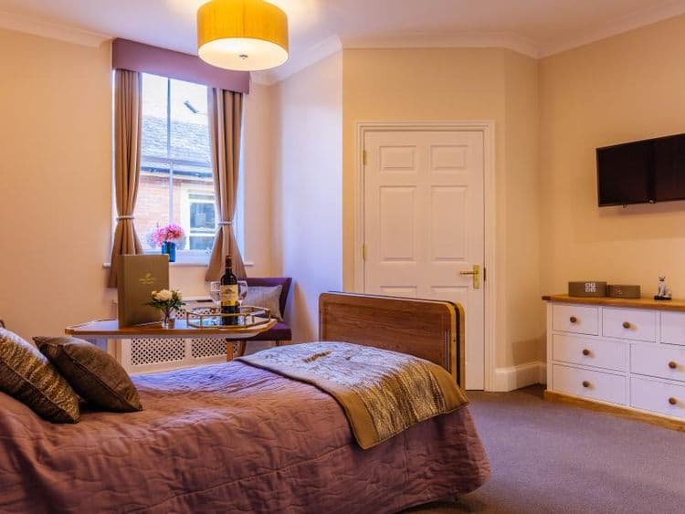 Barchester Healthcare The Cedars in Bourne Care Home, Bourne, PE10 9UQ