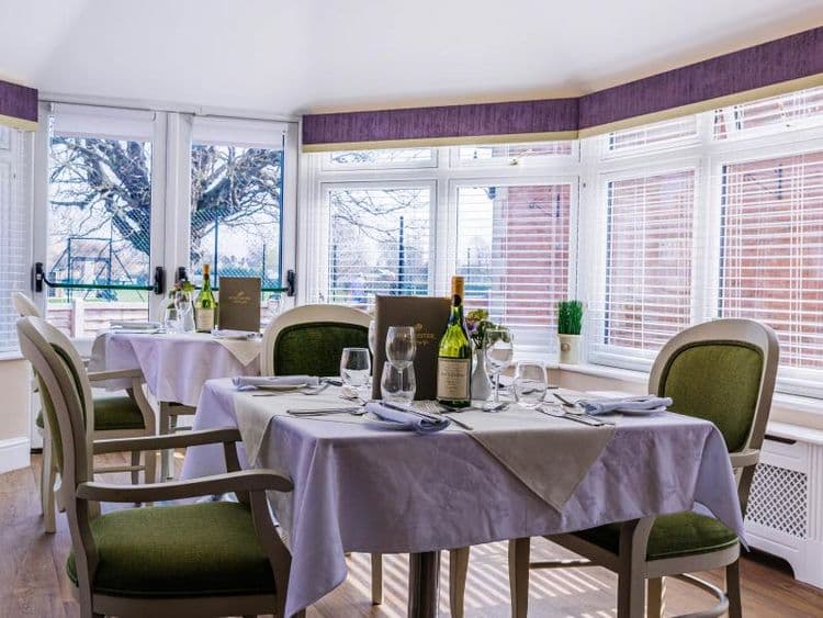 Barchester Healthcare The Cedars in Bourne Care Home, Bourne, PE10 9UQ