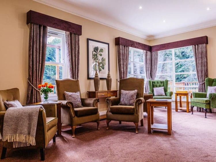 Barchester Healthcare The Cedars in Bourne Care Home, Bourne, PE10 9UQ