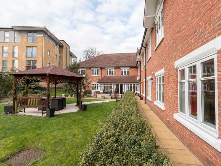Barchester Healthcare Westwood House Care Home, London, SE26 6BQ