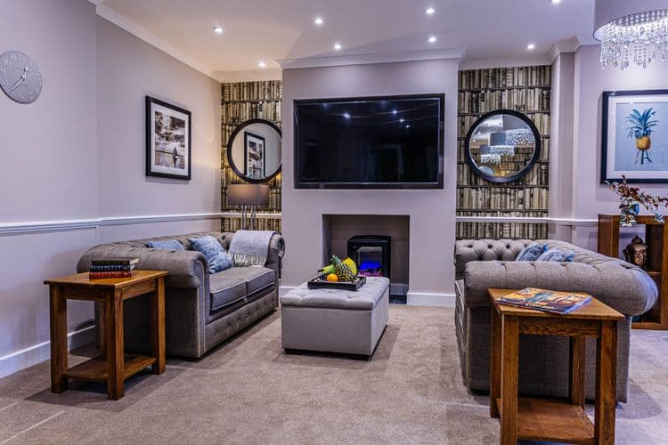 Barchester Healthcare Archview Lodge-main-image