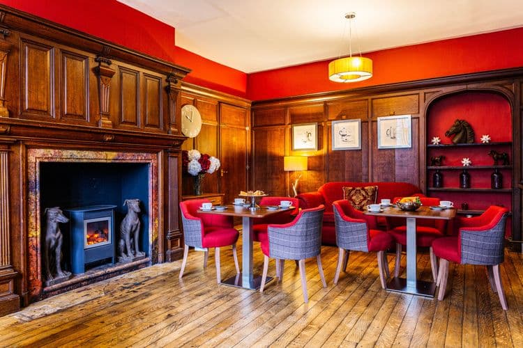 Barchester Healthcare Badgeworth Court Care Home, Cheltenham, GL51 4UL