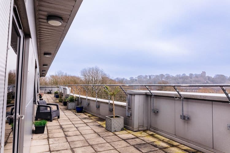 Barchester Healthcare Broadway Halls Care Home, Dudley, DY1 3EA