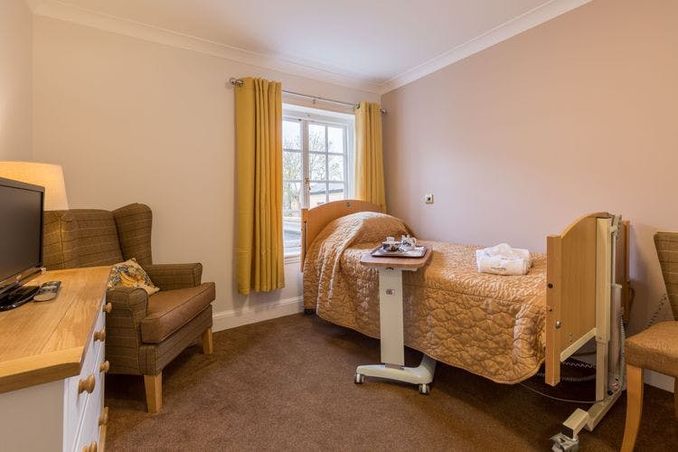 Bushey House Beaumont Care Home, Bushey, WD23 1QN