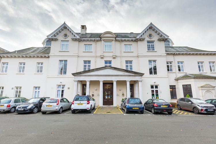 Bushey House Beaumont Care Home, Bushey, WD23 1QN