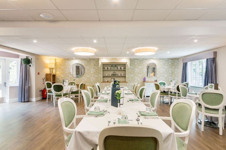 Barchester Healthcare Challoner House Care Home, Eastleigh, SO53 2DU