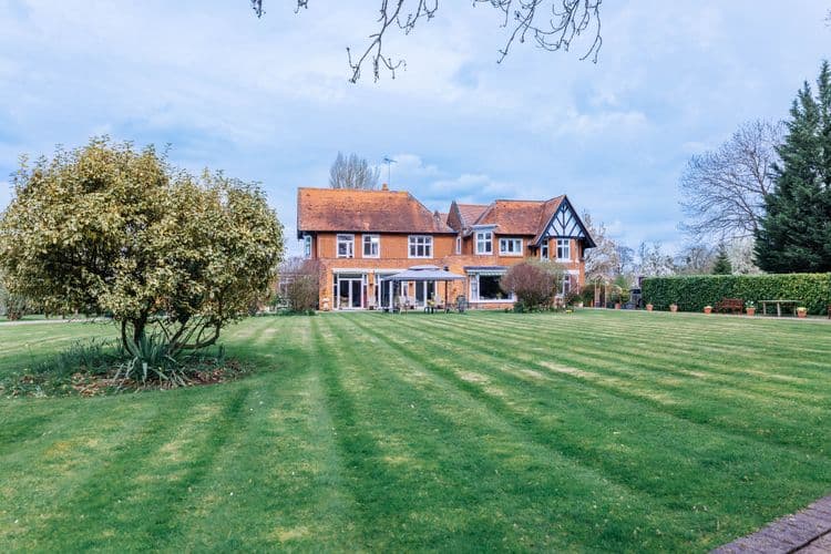 Cossins House Care Home, Cobham, KT11 3LZ