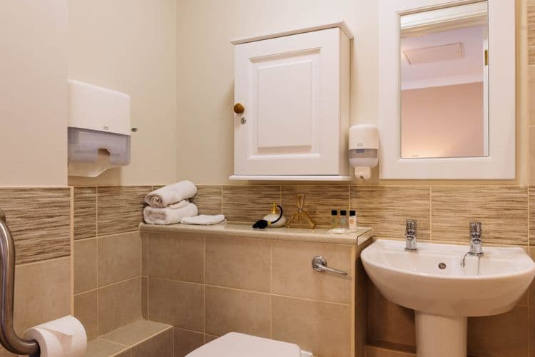 Barchester Healthcare Crabwall Hall Care Home, Chester, CH1 6NG