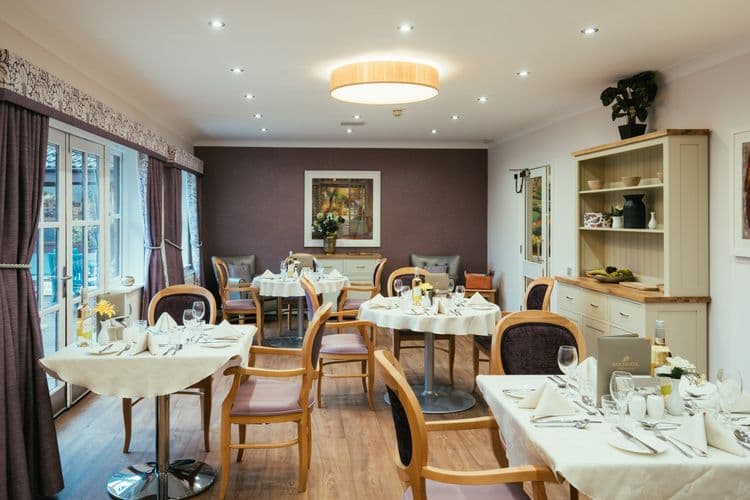 Barchester Healthcare Derham House Care Home, Upminster, RM14 2YP
