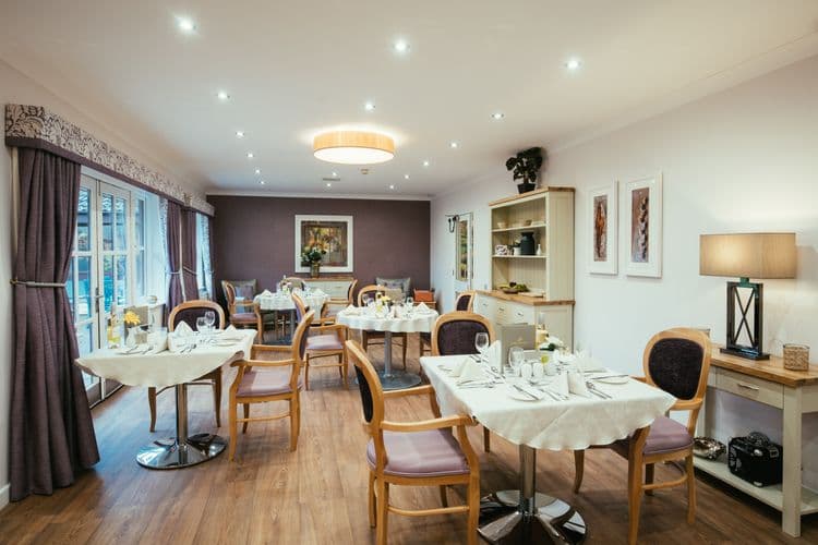 Barchester Healthcare Derham House Care Home, Upminster, RM14 2YP