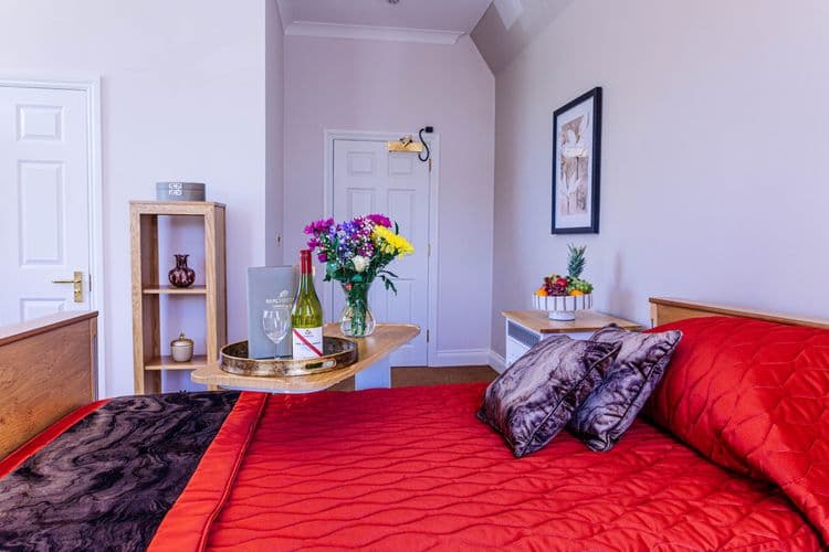 Barchester Healthcare Glebefields Care Home, Banbury, OX15 6EH