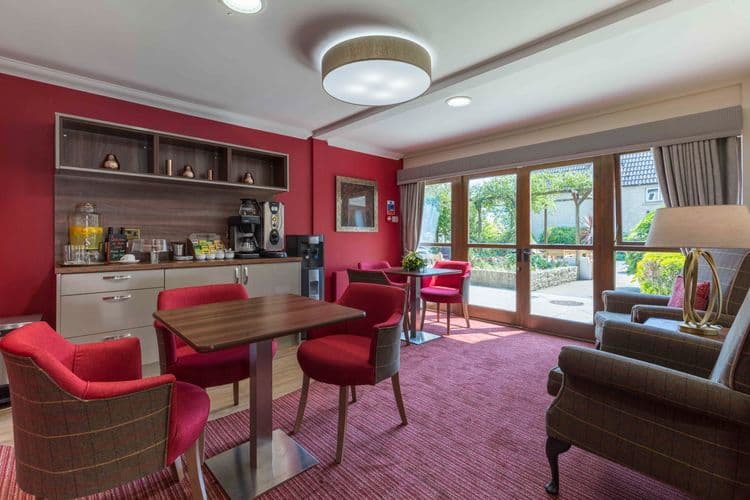 Barchester Healthcare Hunters Care Home, Cirencester, GL7 5DT