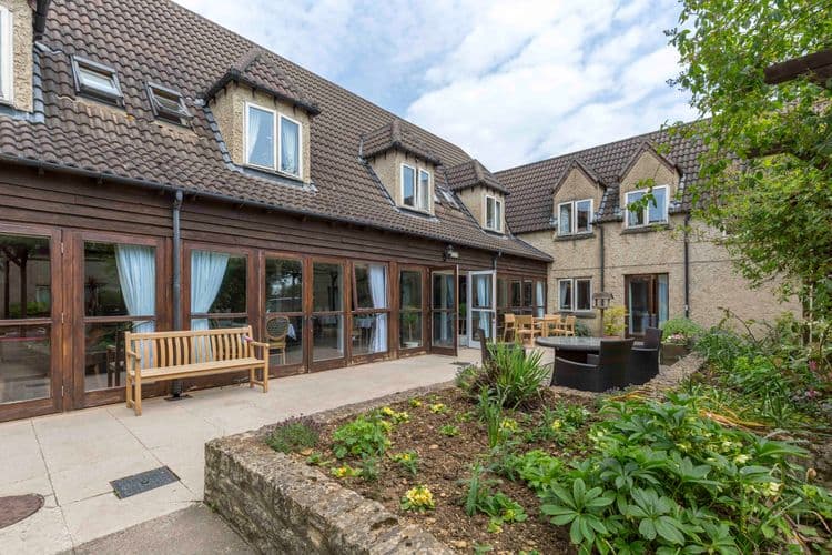 Barchester Healthcare Hunters Care Home, Cirencester, GL7 5DT