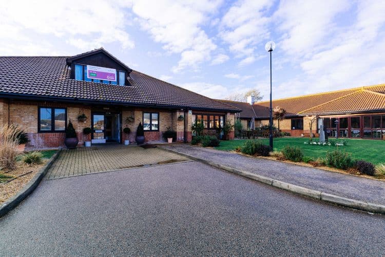 Barchester Healthcare Kingsland House Care Home, Shoreham-by-Sea, BN43 6LT