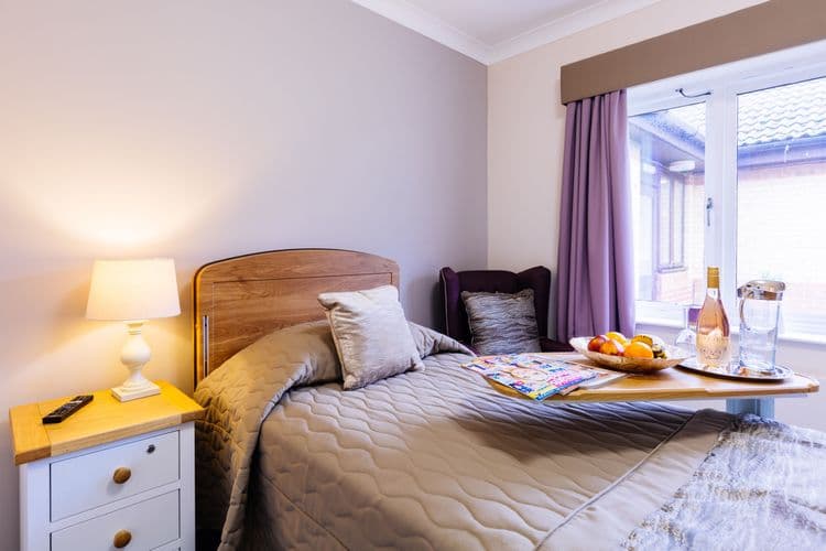 Barchester Healthcare Kingsland House Care Home, Shoreham-by-Sea, BN43 6LT