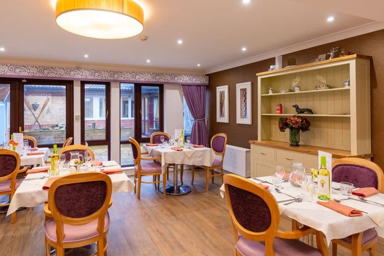 Barchester Healthcare Kingsland House Care Home, Shoreham-by-Sea, BN43 6LT