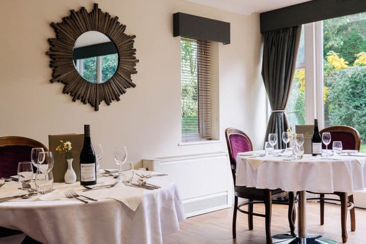 Barchester Healthcare Lynde House Care Home, Twickenham, TW1 2JB