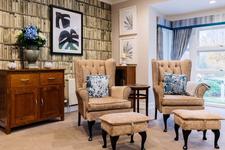 Barchester Healthcare Lynde House Care Home, Twickenham, TW1 2JB