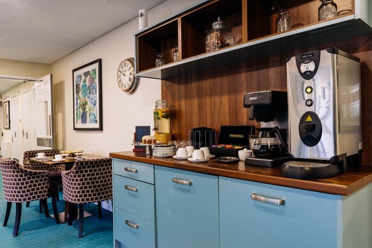 Barchester Healthcare Lynde House Care Home, Twickenham, TW1 2JB