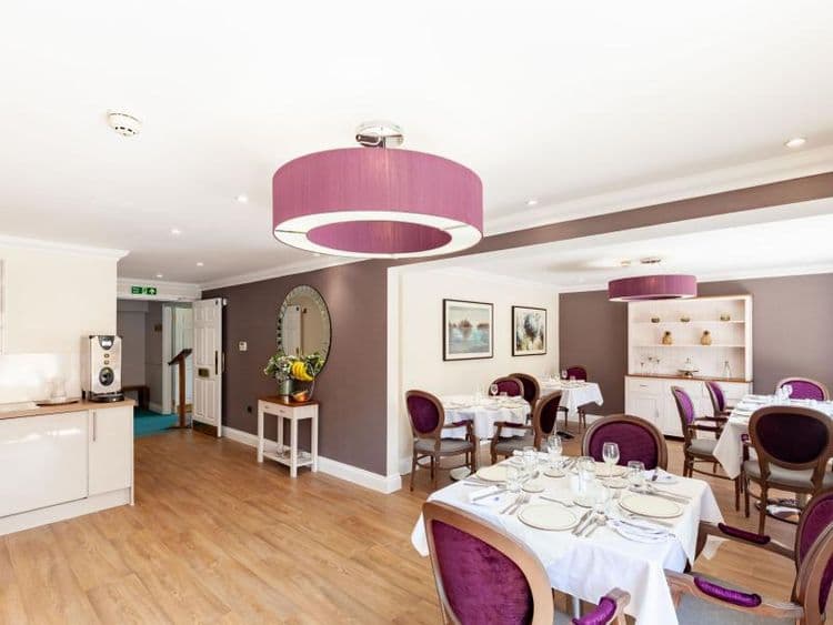 Barchester Healthcare Middletown Grange Care Home, Witney, OX29 9UB
