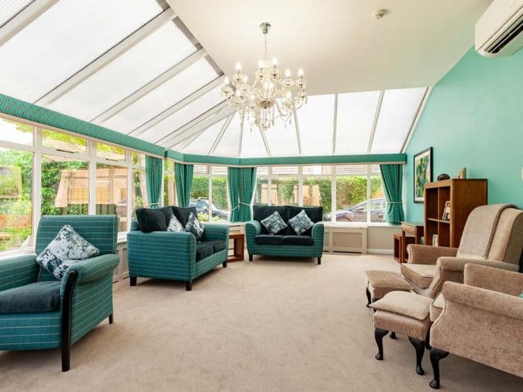 Barchester Healthcare Middletown Grange Care Home, Witney, OX29 9UB