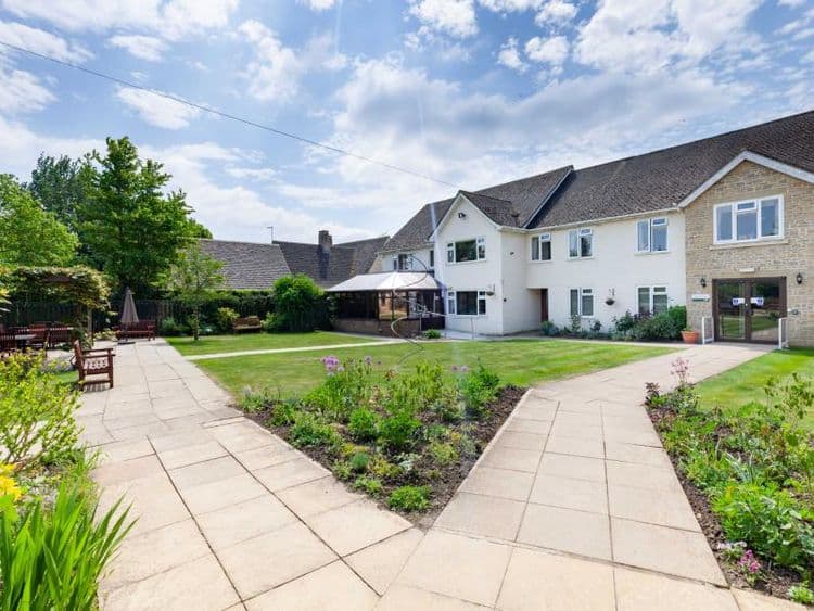 Barchester Healthcare Middletown Grange Care Home, Witney, OX29 9UB