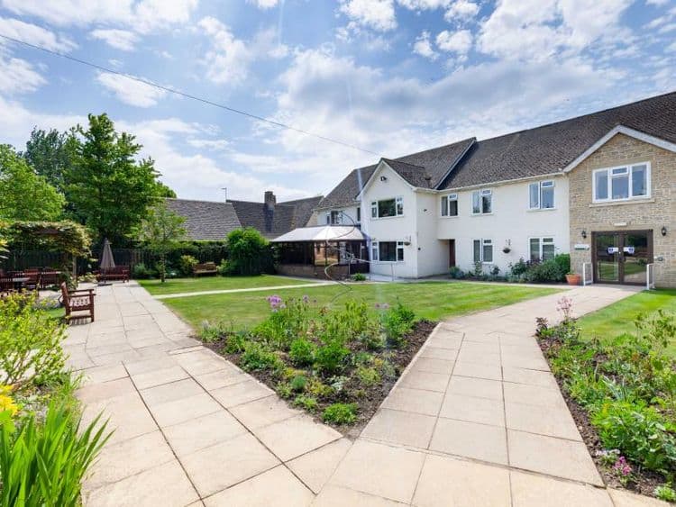 Middletown Grange Care Home, Witney, OX29 9UB