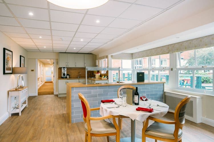 Barchester Healthcare St Thomas Care Home, Saint Thomas Close, RG21 5NW