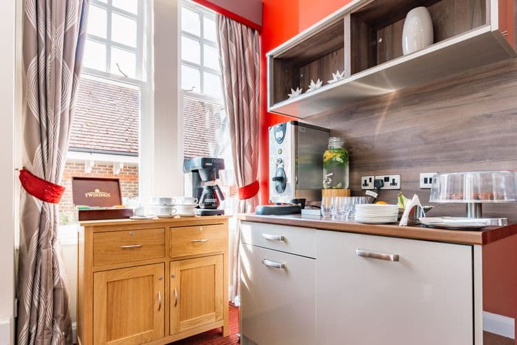 Barchester Healthcare Wimbledon Beaumont Care Home, London, SW20 8AG