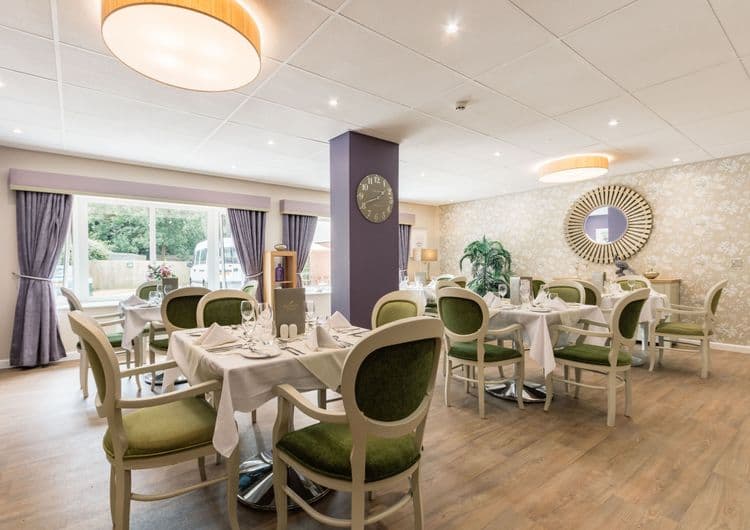 Barchester Healthcare Wykeham House Care Home, Horley, RH6 7DJ