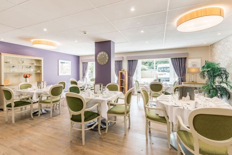 Barchester Healthcare Wykeham House Care Home, Horley, RH6 7DJ