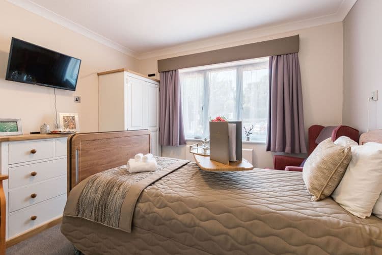 Barchester Healthcare Wykeham House Care Home, Horley, RH6 7DJ