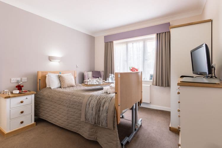 Barchester Healthcare Wykeham House Care Home, Horley, RH6 7DJ