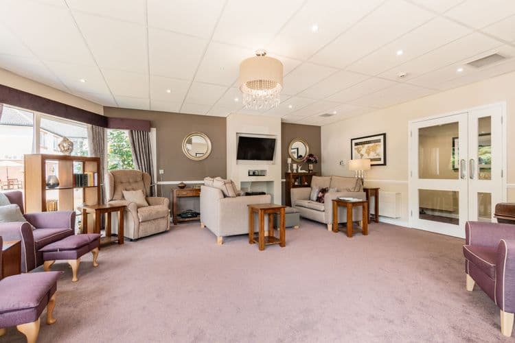 Barchester Healthcare Wykeham House Care Home, Horley, RH6 7DJ