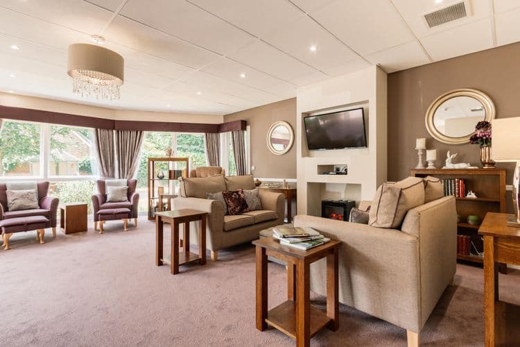 Barchester Healthcare Wykeham House Care Home, Horley, RH6 7DJ