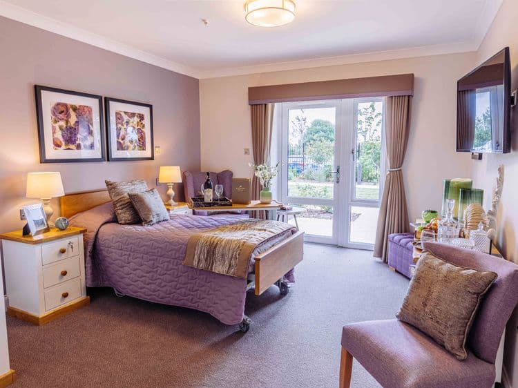 Barchester Healthcare Bere Grove Care Home, Waterlooville, PO8 0WU