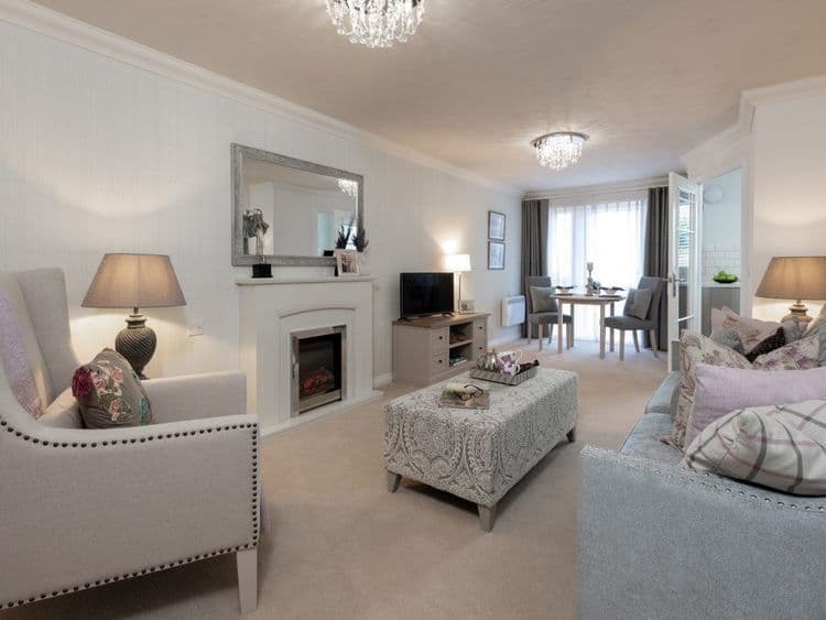 Surrey - Manns Lodge Care Home